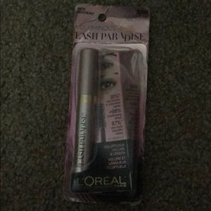 New L’Oréal lash paradise mascara damaged box